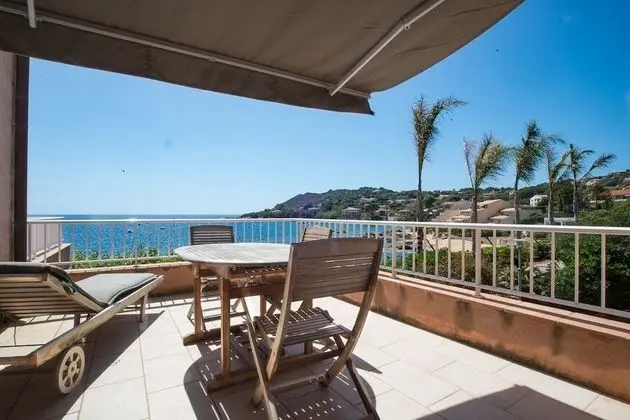 Stüdyo, Teras, Deniz Manzaralı