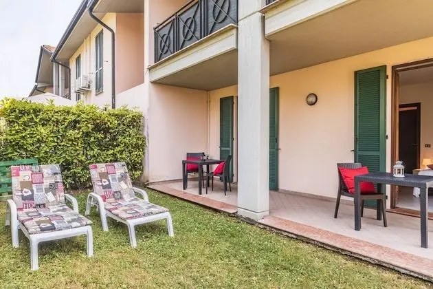 Apart Daire, 1 Yatak Odası, Avlu Manzaralı