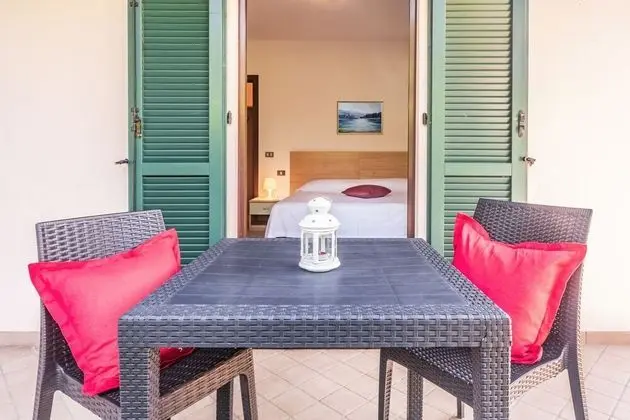 Apart Daire, 1 Yatak Odası, Avlu Manzaralı