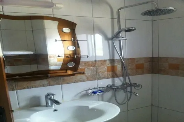 Tek Büyük Yataklı Oda, 1 Büyük (Queen) Boy Yatak, Sigara İçilmez