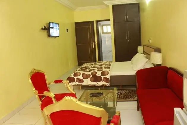 Tek Büyük Yataklı Oda