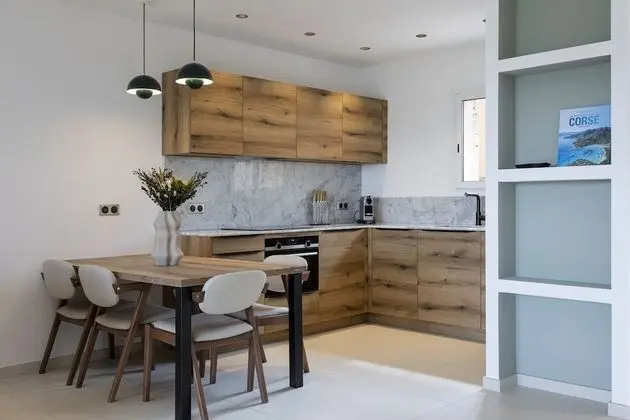 Superior Apart Daire, 2 Yatak Odası, Engellilere Uygun, Denize Bakan
