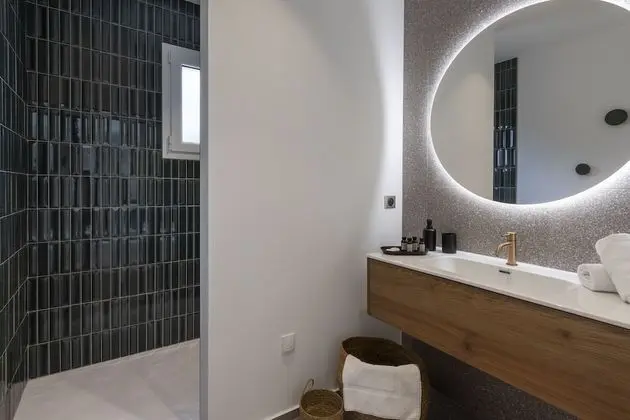 Superior Apart Daire, 2 Yatak Odası, Engellilere Uygun, Denize Bakan