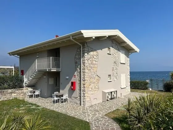 Apart Daire, 2 Yatak Odası, Göl Manzaralı