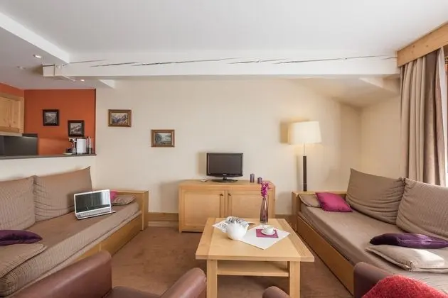 Superior Apart Daire, Balkon, Dağ Manzaralı