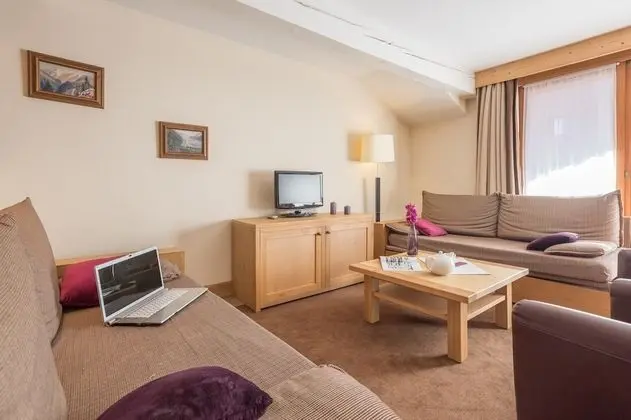 Superior Apart Daire, Balkon, Dağ Manzaralı