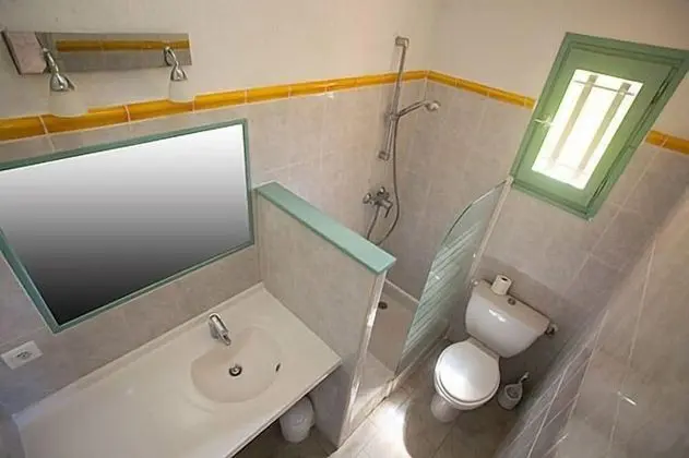 Stüdyo, Banyolu/Duşlu