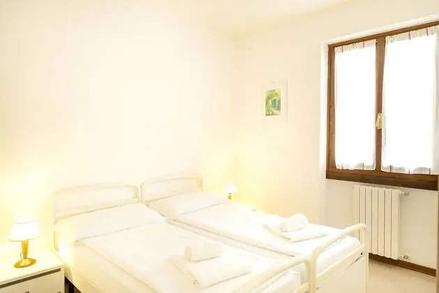 Standard Apart Daire, 2 Yatak Odası, Göl Manzaralı, Ek Bina