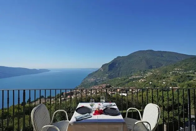 Superior Apart Daire, 2 Yatak Odası, Göl Manzaralı