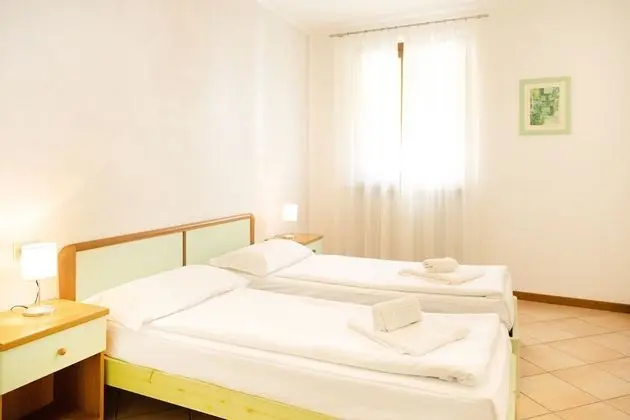 Superior Apart Daire, 2 Yatak Odası, Göl Manzaralı