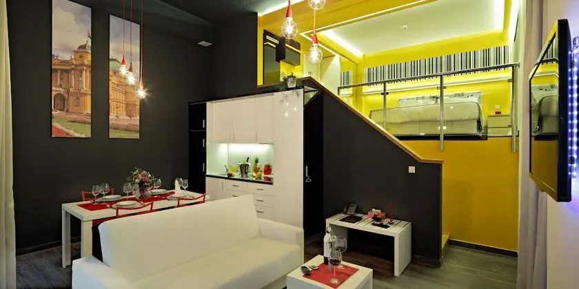 Deluxe Apart Daire, Mutfak, Zemin Kat