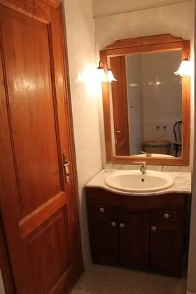 Apart Daire, 1 Yatak Odası, Küçük Mutfak