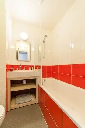 Stüdyo, Dağ Manzaralı