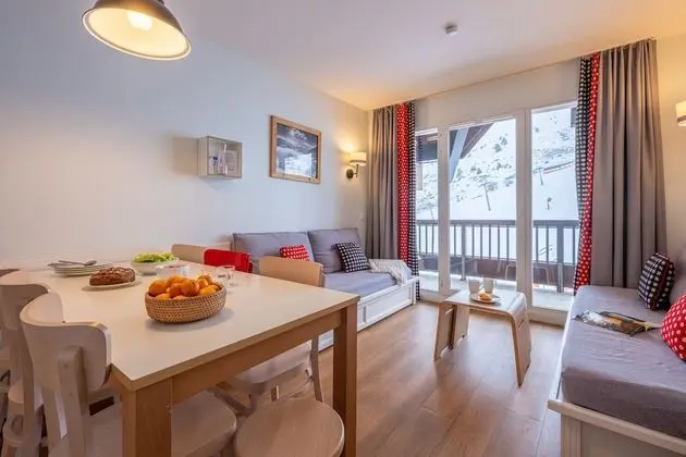 Appartement 6 personnes - 1 chambre + 1 coin nuit - Vue Montagne dégagée