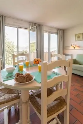 Standard Stüdyo, Balkon