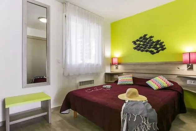 Standard Stüdyo, Teras, Bahçe Manzaralı