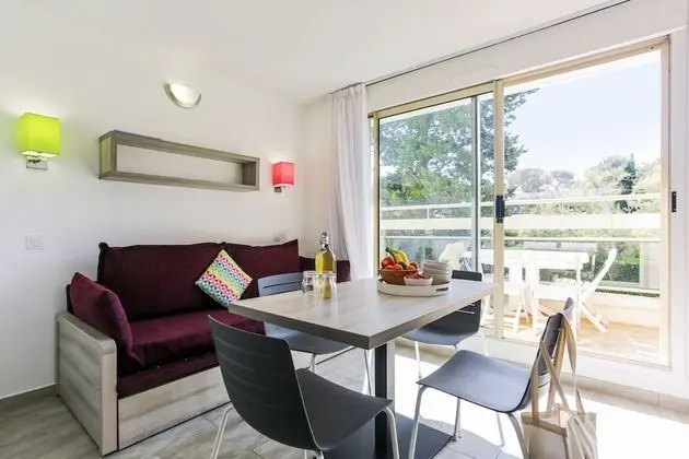 Standard Stüdyo, Teras, Bahçe Manzaralı