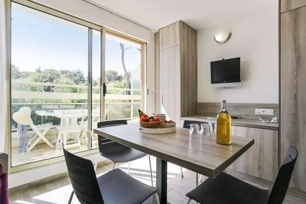 Standard Stüdyo, Teras, Bahçe Manzaralı