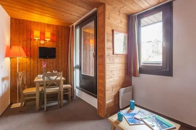 Standard Stüdyo, Teras