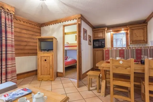 Standard Apart Daire, 2 Yatak Odası