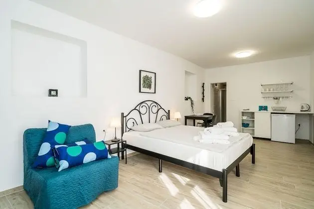 Stüdyo (Studio Apartment)