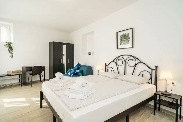 Stüdyo (Studio Apartment)