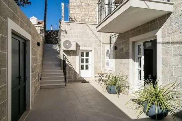 Stüdyo (Studio Apartment)