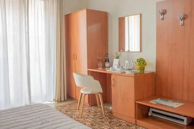 Comfort Tek Büyük veya İki Ayrı Yataklı Oda, Banyolu/Duşlu, Şehir Manzaralı