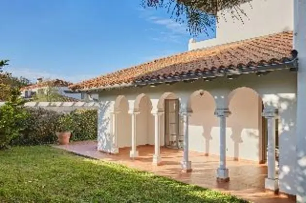 Villa