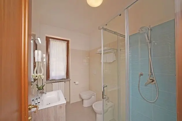 Superior Apart Daire, 2 Yatak Odası, Göl Manzaralı