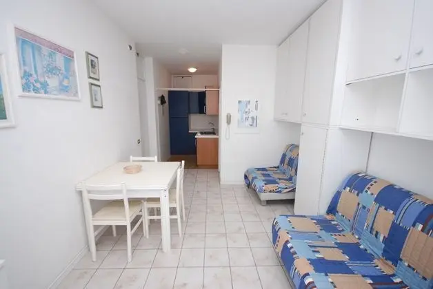 Standard Stüdyo, Balkon