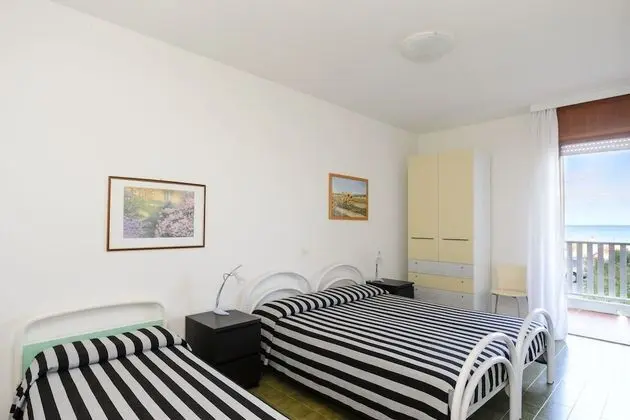 Apart Daire, 3 Yatak Odası (L)