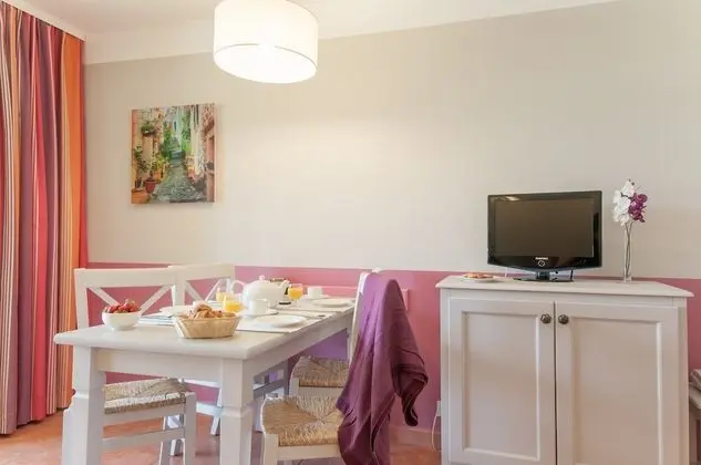 Apart Daire, 2 Yatak Odası, Balkon