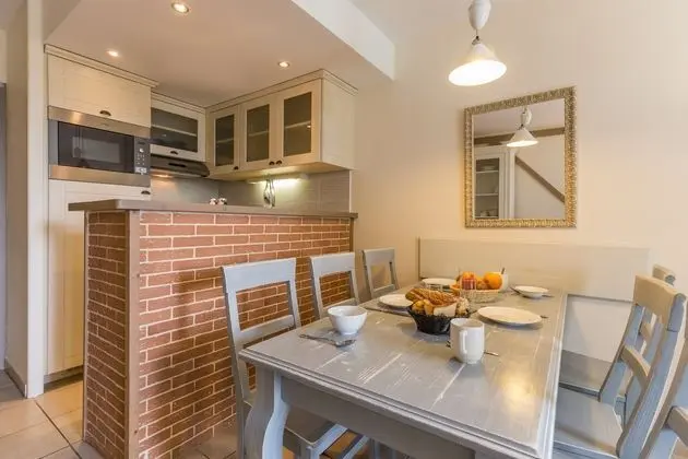 Apart Daire Capacity 6