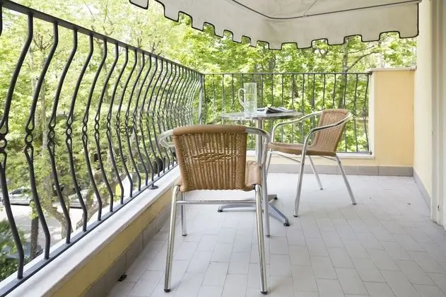 Apart Daire, 2 Yatak Odası, Balkon