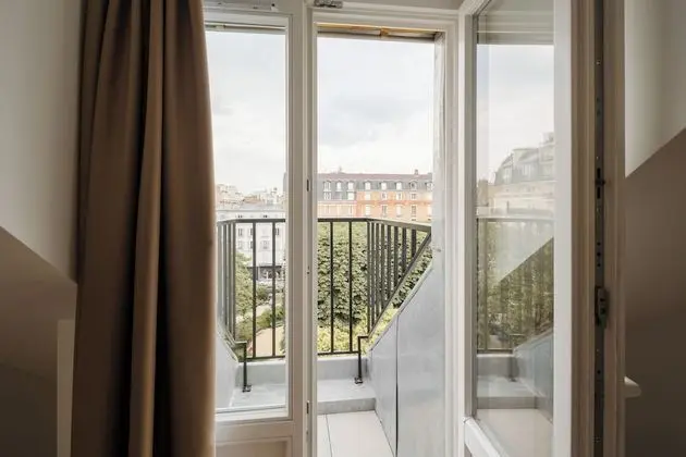 Stüdyo, Balkon