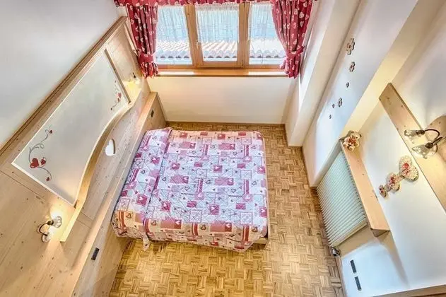 Apart Daire, Bahçe Manzaralı