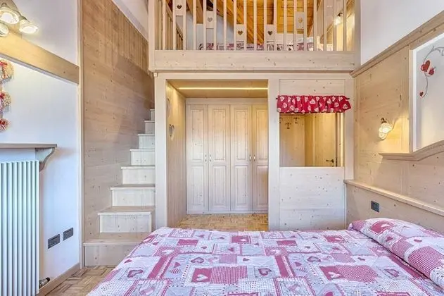 Apart Daire, Bahçe Manzaralı
