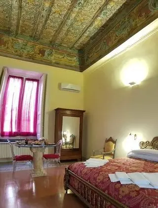 Deluxe Stüdyo Süit (Giovanna la pazza)