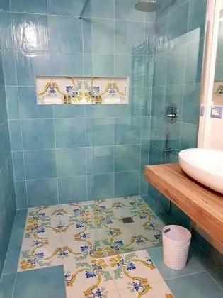 Deluxe Stüdyo Süit (Giovanna la pazza)