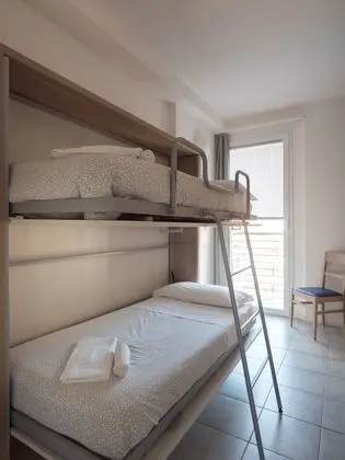 Apart Daire, 2 Yatak Odası, Balkon, Kısmi Deniz Manzaralı (Trilocale)