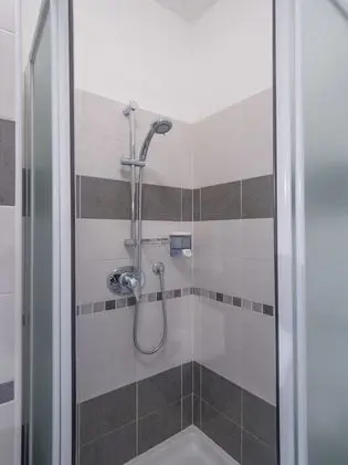 Apart Daire, 2 Yatak Odası, Balkon, Kısmi Deniz Manzaralı (Trilocale)