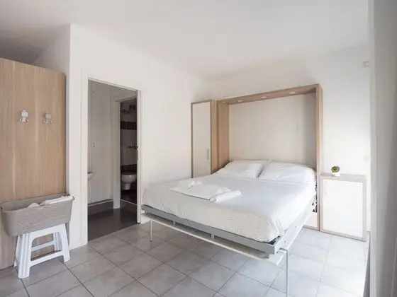 Stüdyo, Balkon, Kısmi Deniz Manzaralı
