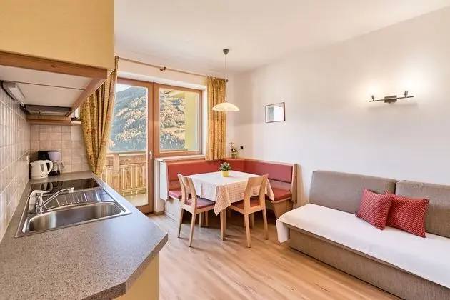 Comfort Apart Daire, 1 En Büyük (King) Boy Yatak ve Çekyat, Dağ Manzaralı