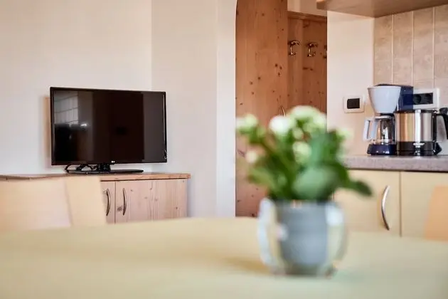 Comfort Apart Daire, 1 En Büyük (King) Boy Yatak ve Çekyat, Dağ Manzaralı