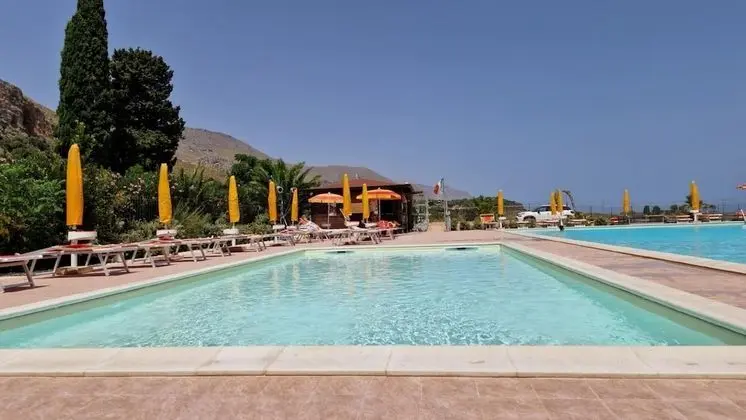 Villa, Sigara İçilebilir