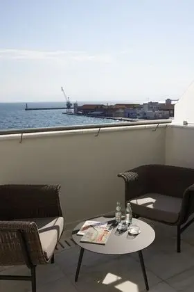 Deluxe Seafront Room with Balcony