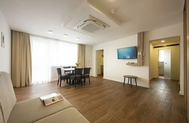 Standard Apart Daire, Balkon