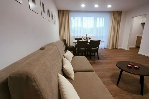 Standard Apart Daire, Balkon