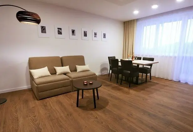 Standard Apart Daire, Balkon